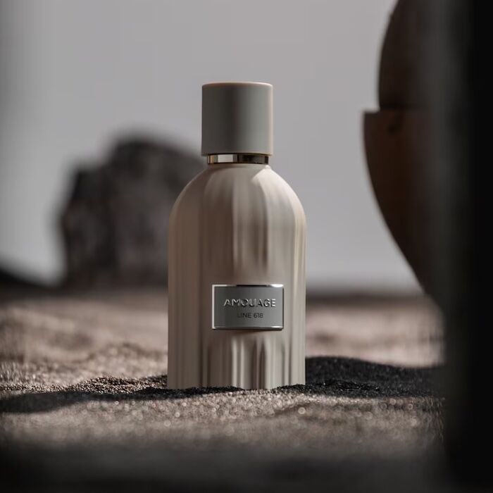 Amouage Line 618 Essence de Parfum 100ml, The Essences Collection, Unisex Woody Leathery Incense with Frankincense, Pineapple, Pine and Sandalwood - Image 5